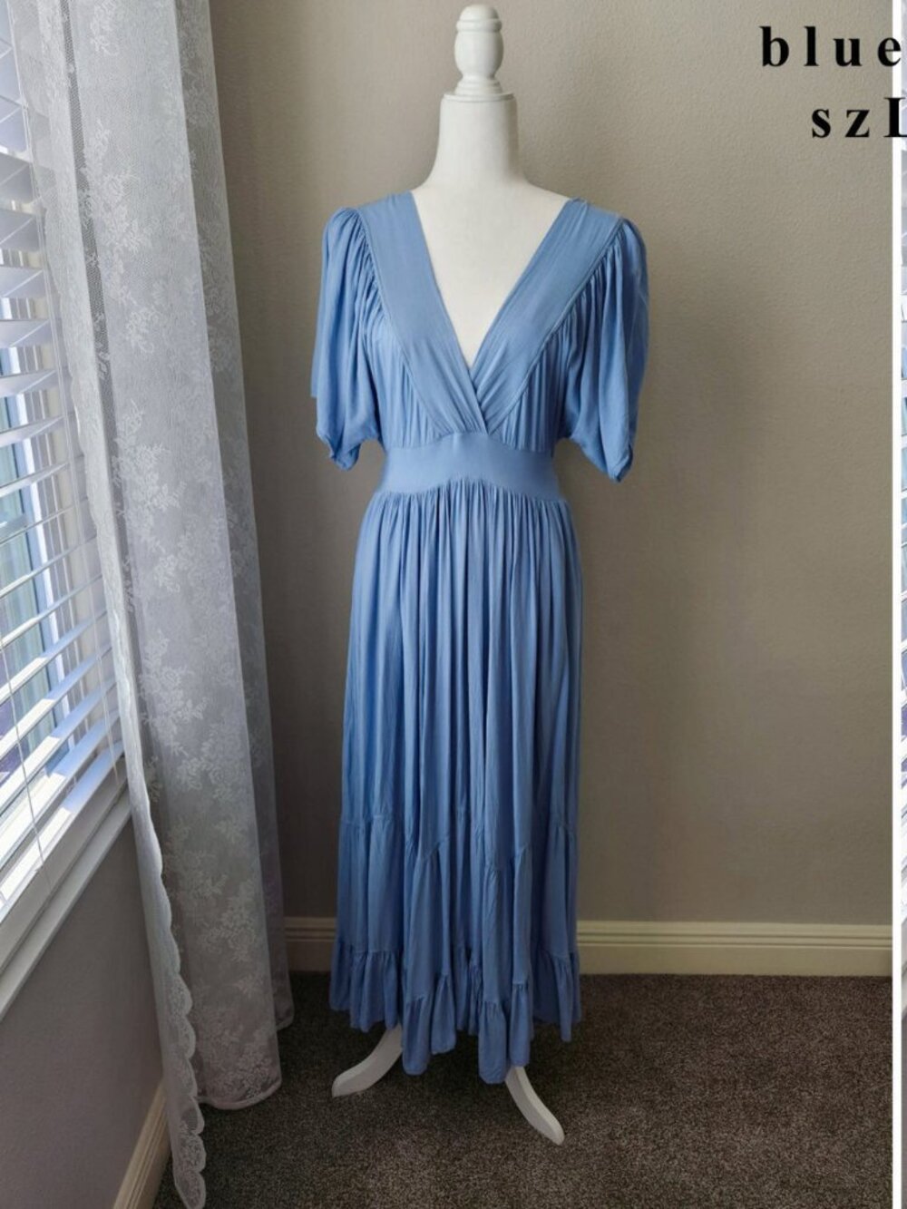 Women's dress szL
